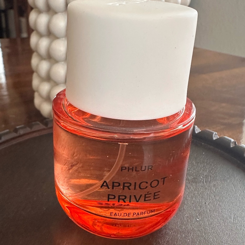 PHLUR Apricot Privee
